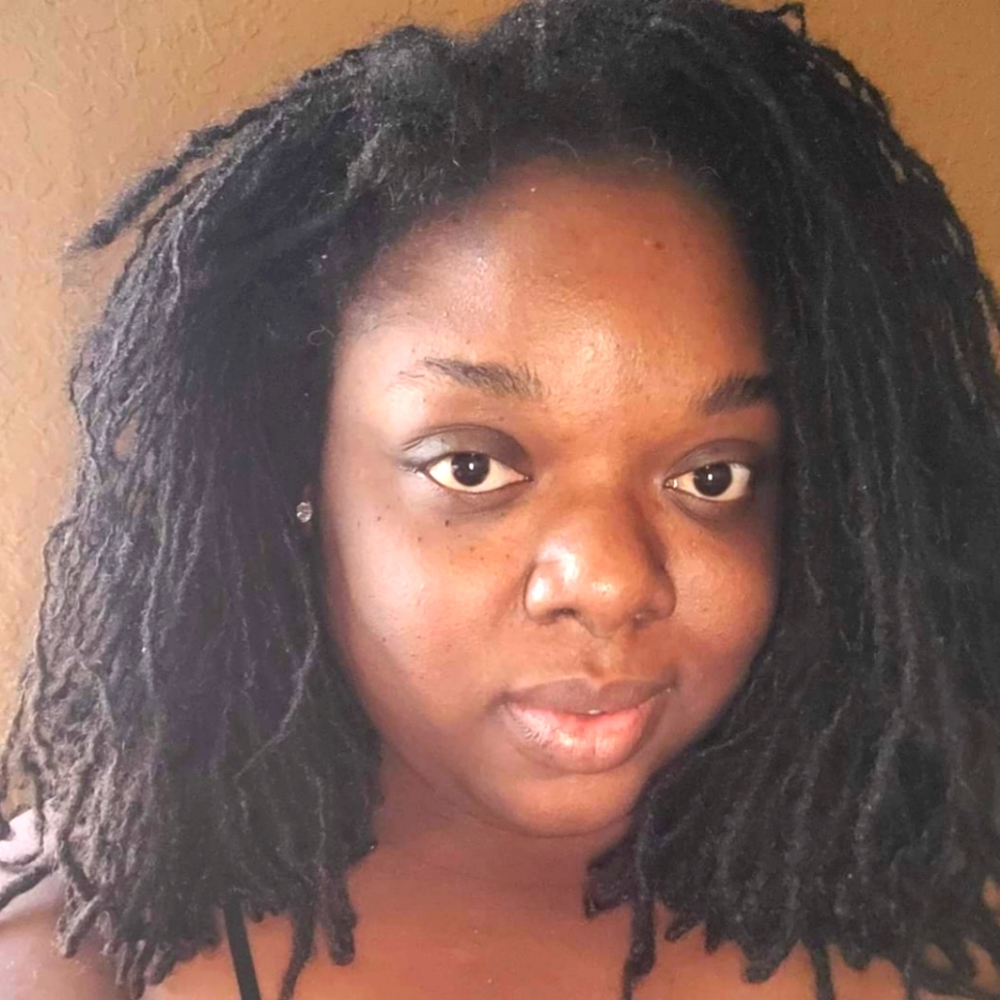 Meet your Posher, Ericka